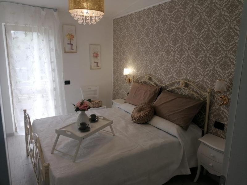 Daniela Bed & Breakfast Policastro Bussentino Exterior photo